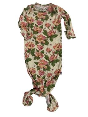 NWOT Goosies Floral & bumble bee Knot Gown 0/3mo